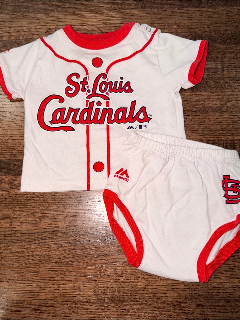 Majestic White & Red St. Louis Cardinals Infant Outfit 6-9 mos